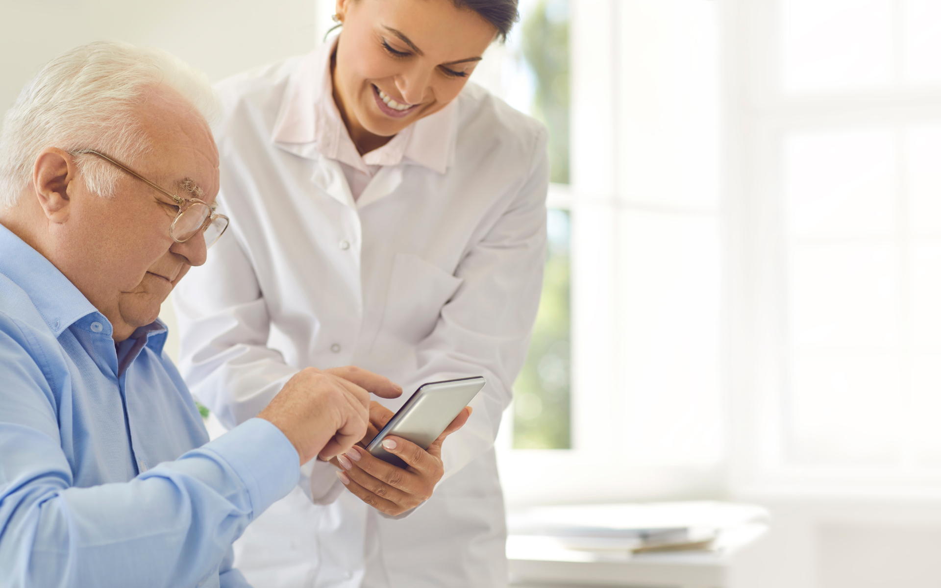 Telemedicine for Senior Care: Improving Health Outcomes for Aging Populations in Rural Settings