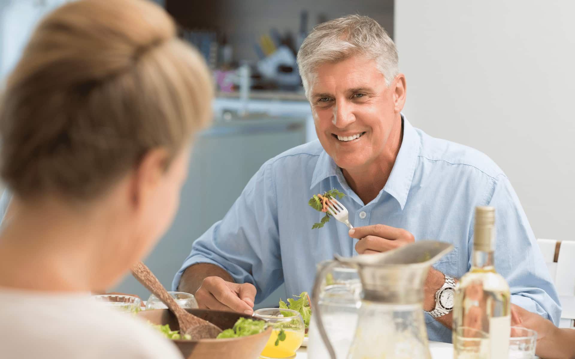 Eating Well for Aging Gracefully: Nutritional Tips for Senior Health